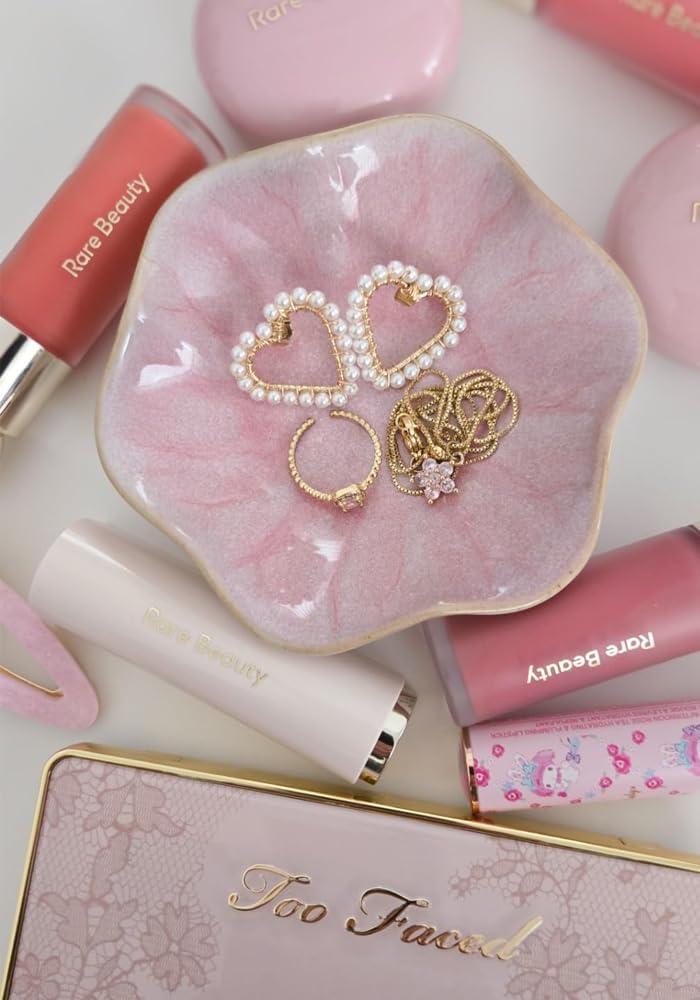 Elegant Pink Lotus Leaf Jewelry Tray - Perfect for Rings, Earrings, and Keys - A Charming Home Accent for Women