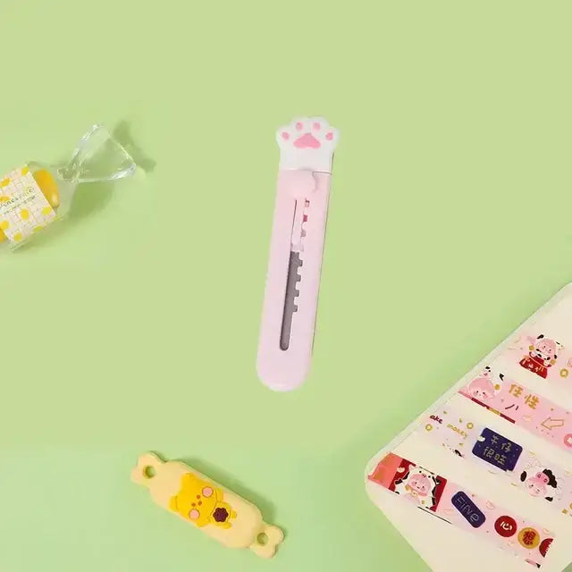 Adorable Cat Claw Mini Paper Cutter & Parcel Opener